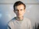 Vitalik Buterin Slams ‘Fake’ DeFi, Backs ETH-Based Algo Stablecoins